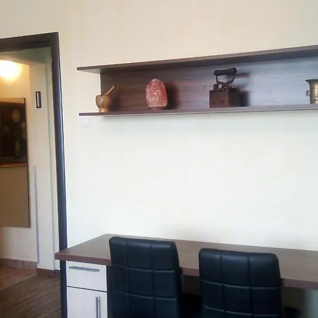 Dana Бухарест